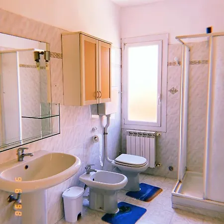 La Casa Del Giglio * 阿尔本加