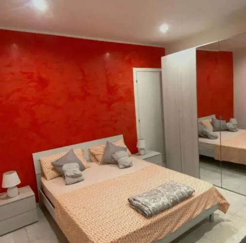 La Casa Del Giglio Гостевой дом Альбенга